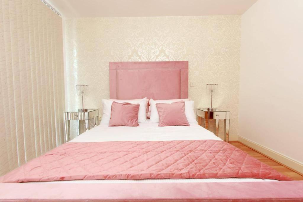 Chicstay Moura Бирмингам Екстериор снимка